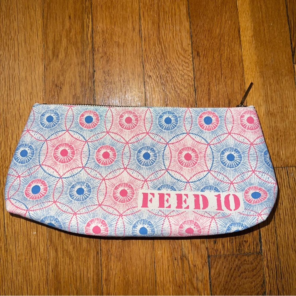 FEED 10 x Clarins Makeup Cosmetic Pouch Beauty Bag. Excellent condition